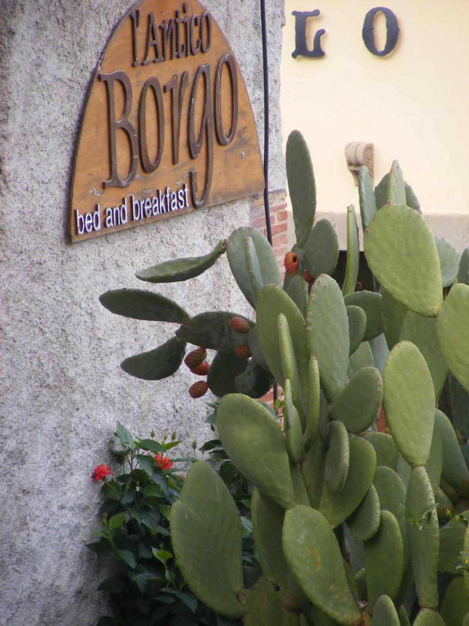Bed and Breakfast L'Antico Borgo Milazzo Exterior foto